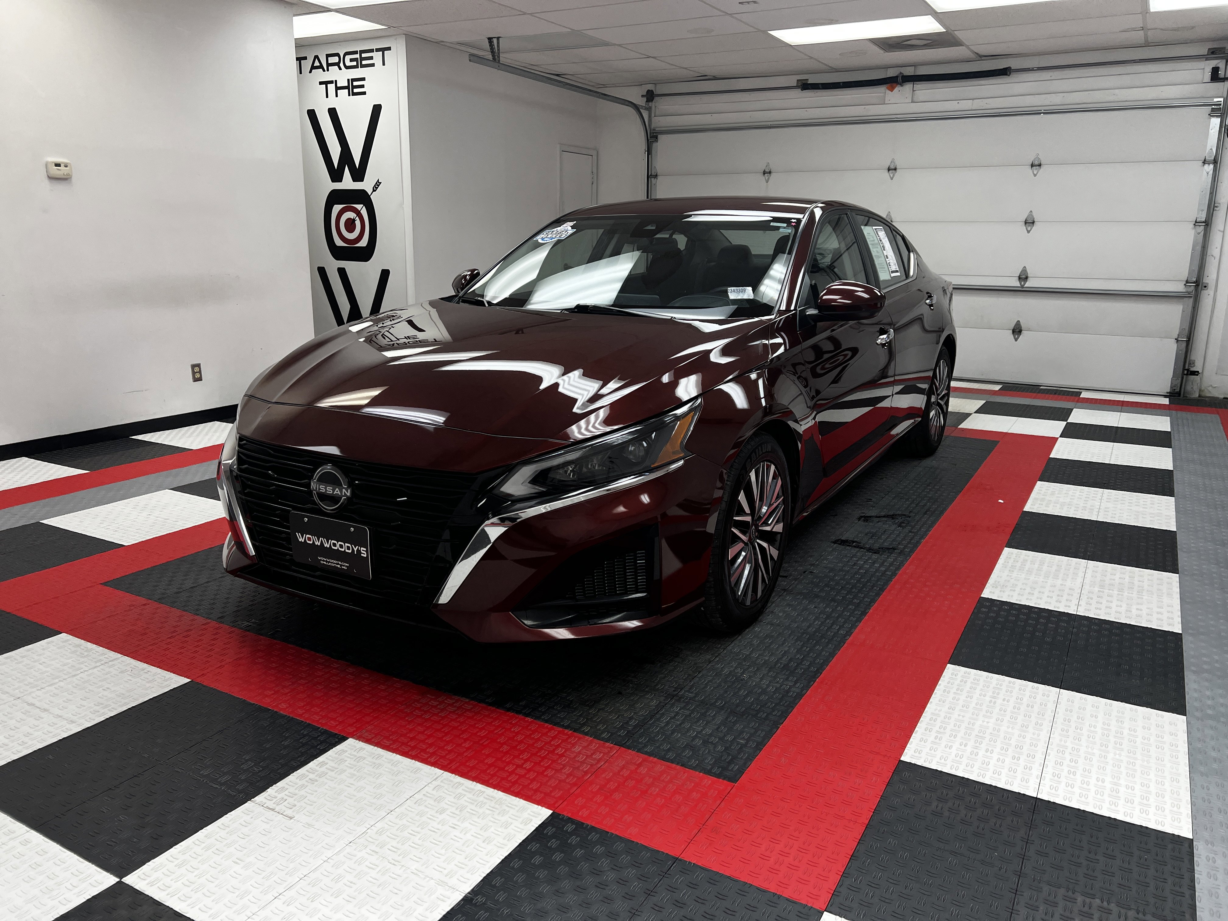 Used 2023 Nissan Altima 2.5 SV FWD 2.5L I4 Safety Shield 360 Package Remote Start Touch Screen Media Center