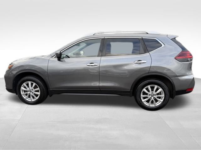 2020 Nissan Rogue SV photo 8