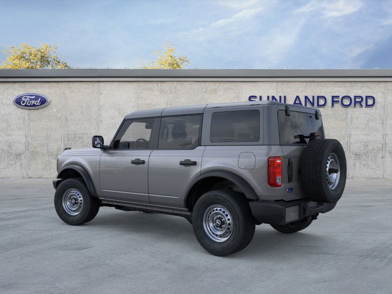 2025 Ford Bronco Base photo 3