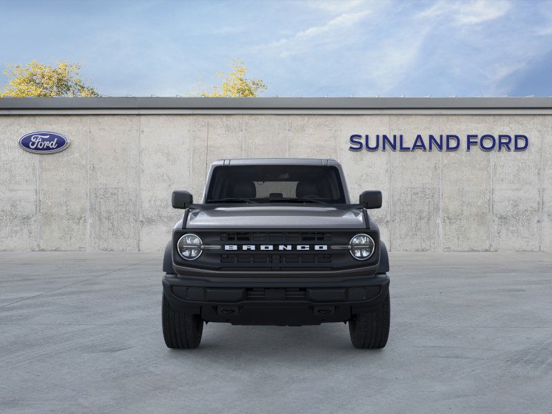 2025 Ford Bronco Base photo 5