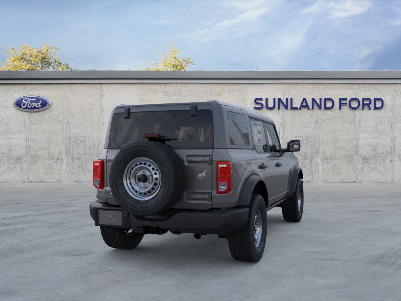 2025 Ford Bronco Base photo 7