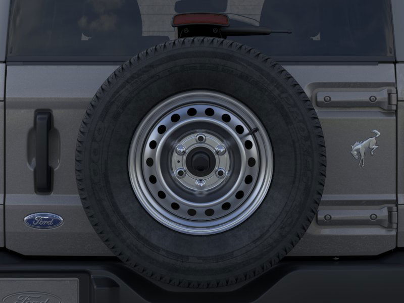 2025 Ford Bronco Base photo 21