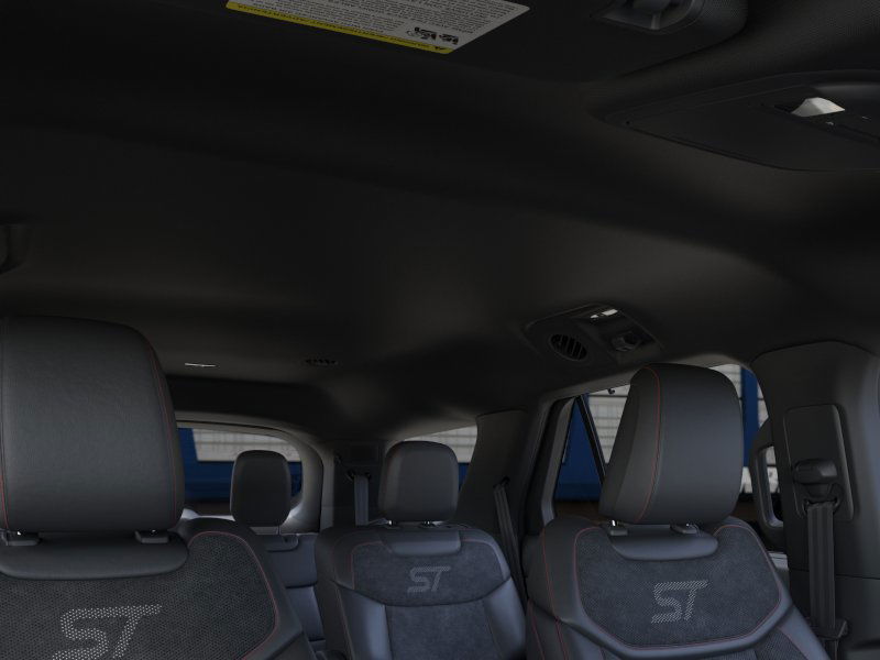2025 Ford Explorer ST photo 3