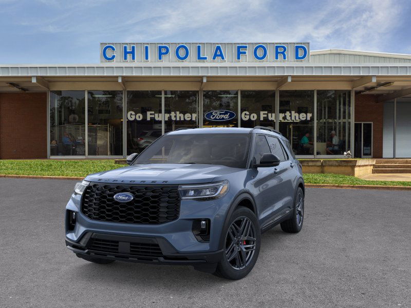 2025 Ford Explorer ST-Line photo 2