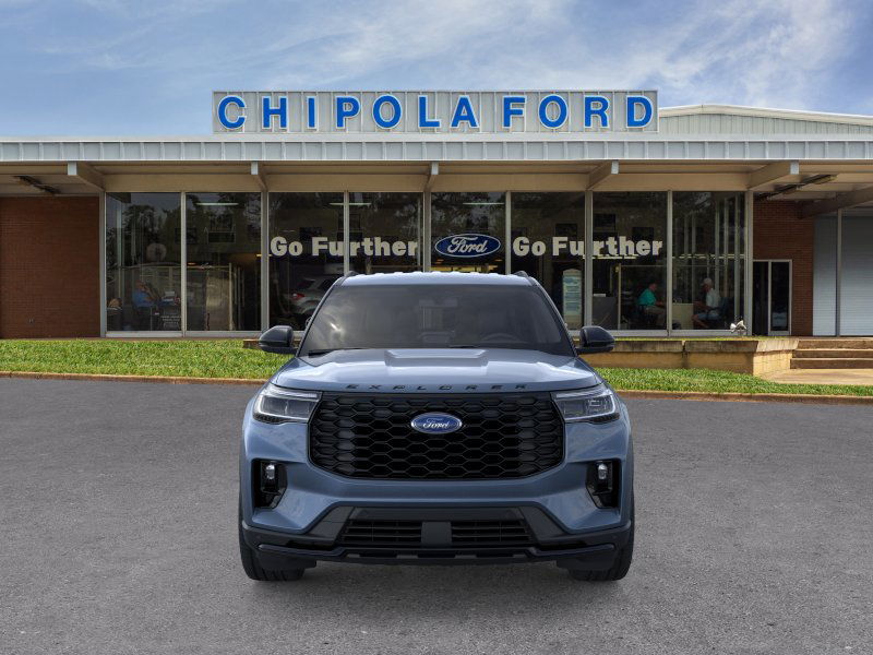 2025 Ford Explorer ST-Line photo 6