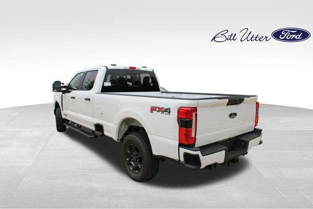 2025 Ford F-250 photo 4