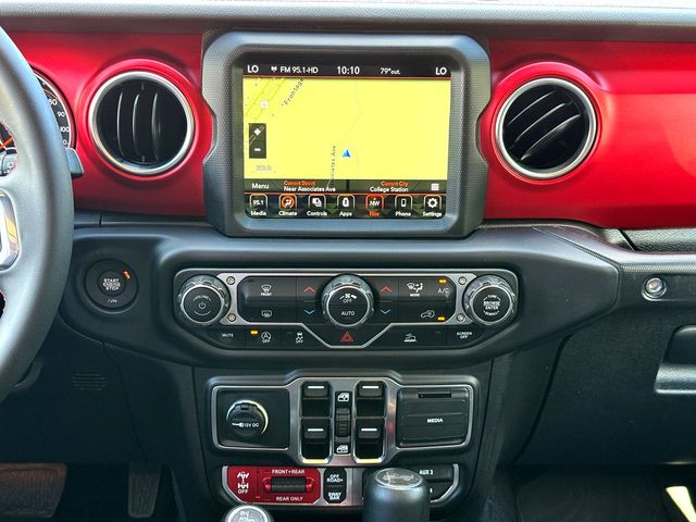 2023 Jeep Wrangler Rubicon photo 26