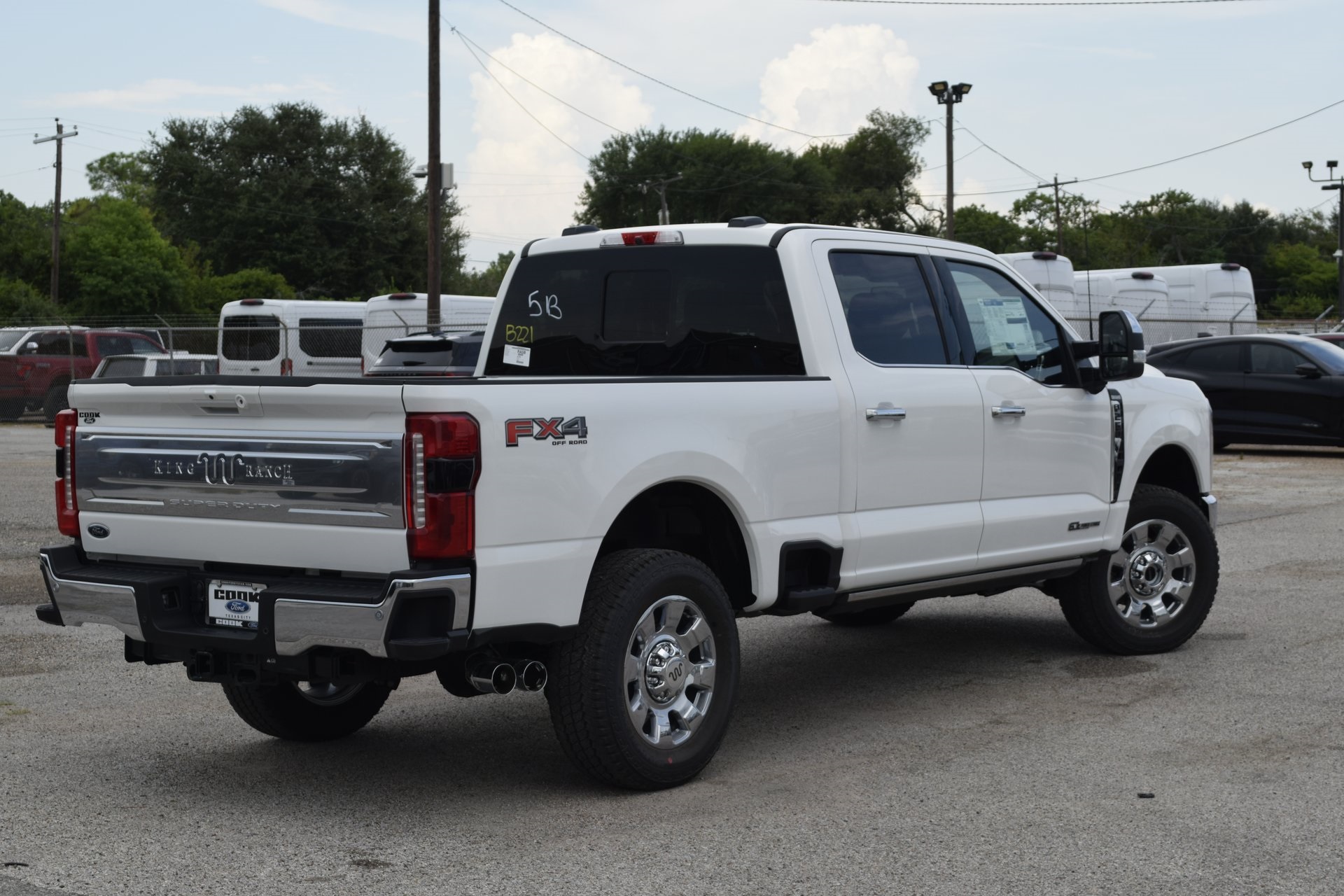 2026 Ford F-250 photo 2