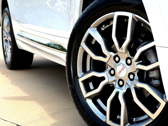 2023 Gmc Terrain Denali photo 2