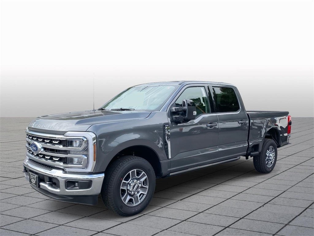 2026 Ford F-350 photo 3