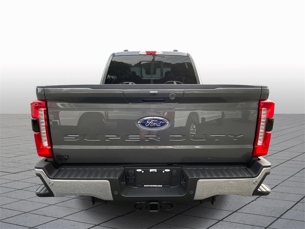 2026 Ford F-350 photo 5