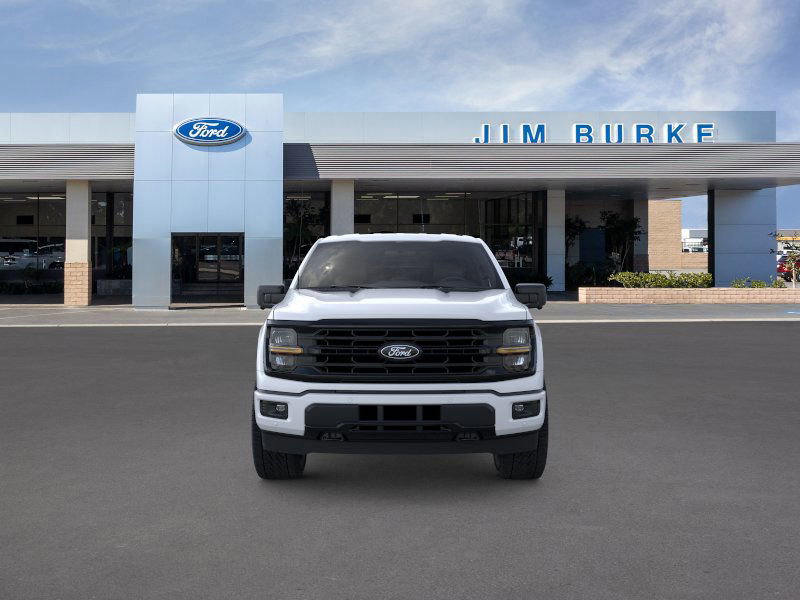 2025 Ford F-150 XLT photo 4