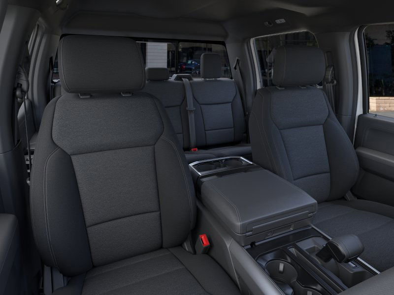 2025 Ford F-150 XLT photo 8