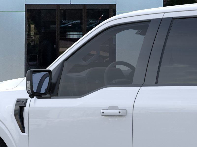 2025 Ford F-150 XLT photo 18