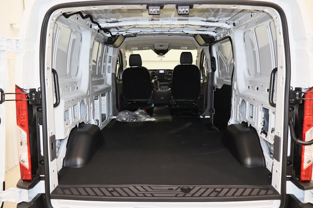 2025 Ford Transit photo 23