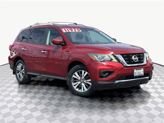 2017 Nissan Pathfinder S