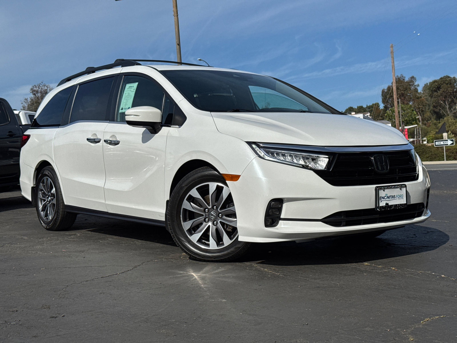 2022 Honda Odyssey EX-L photo 2