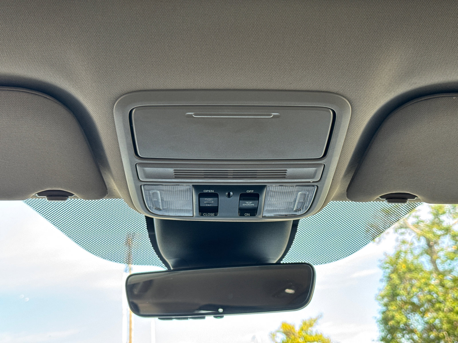 2022 Honda Odyssey EX-L photo 24