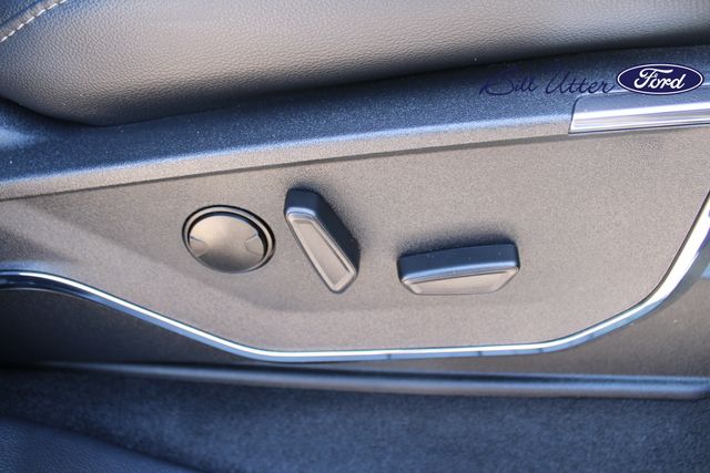 2023 Ford F-150 Lariat photo 13