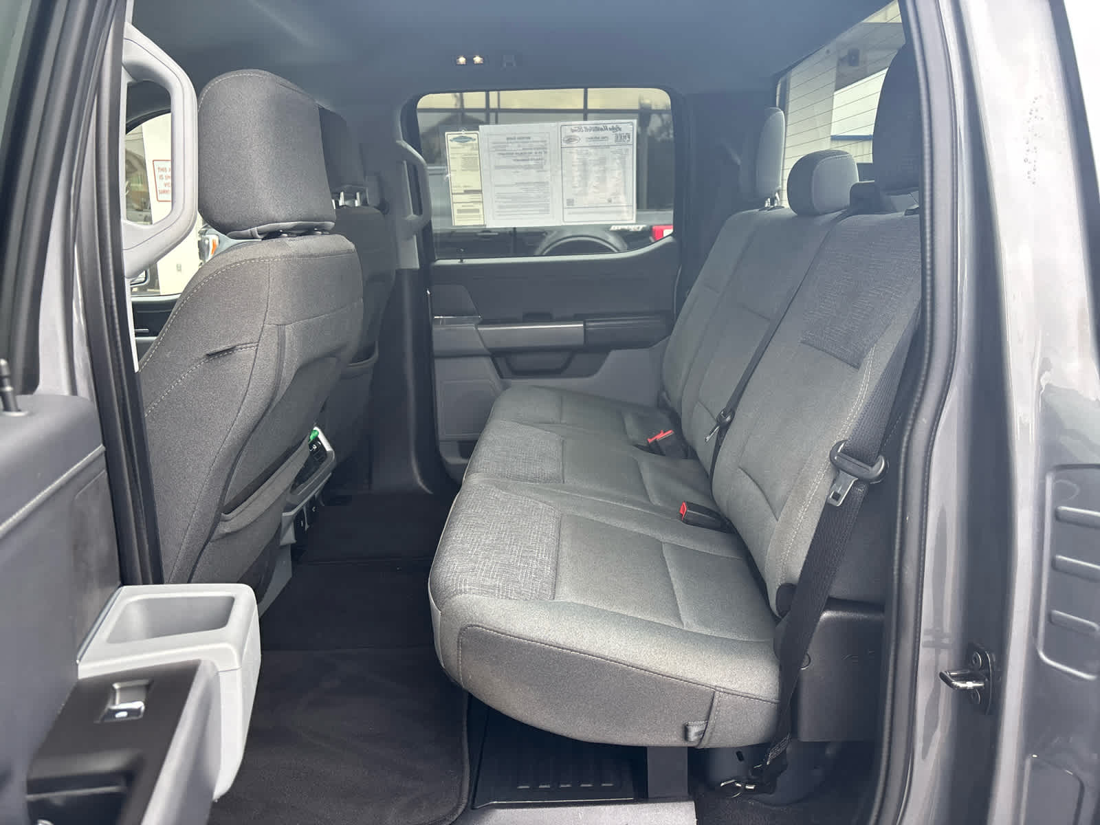 2024 Ford F-150 XLT photo 17