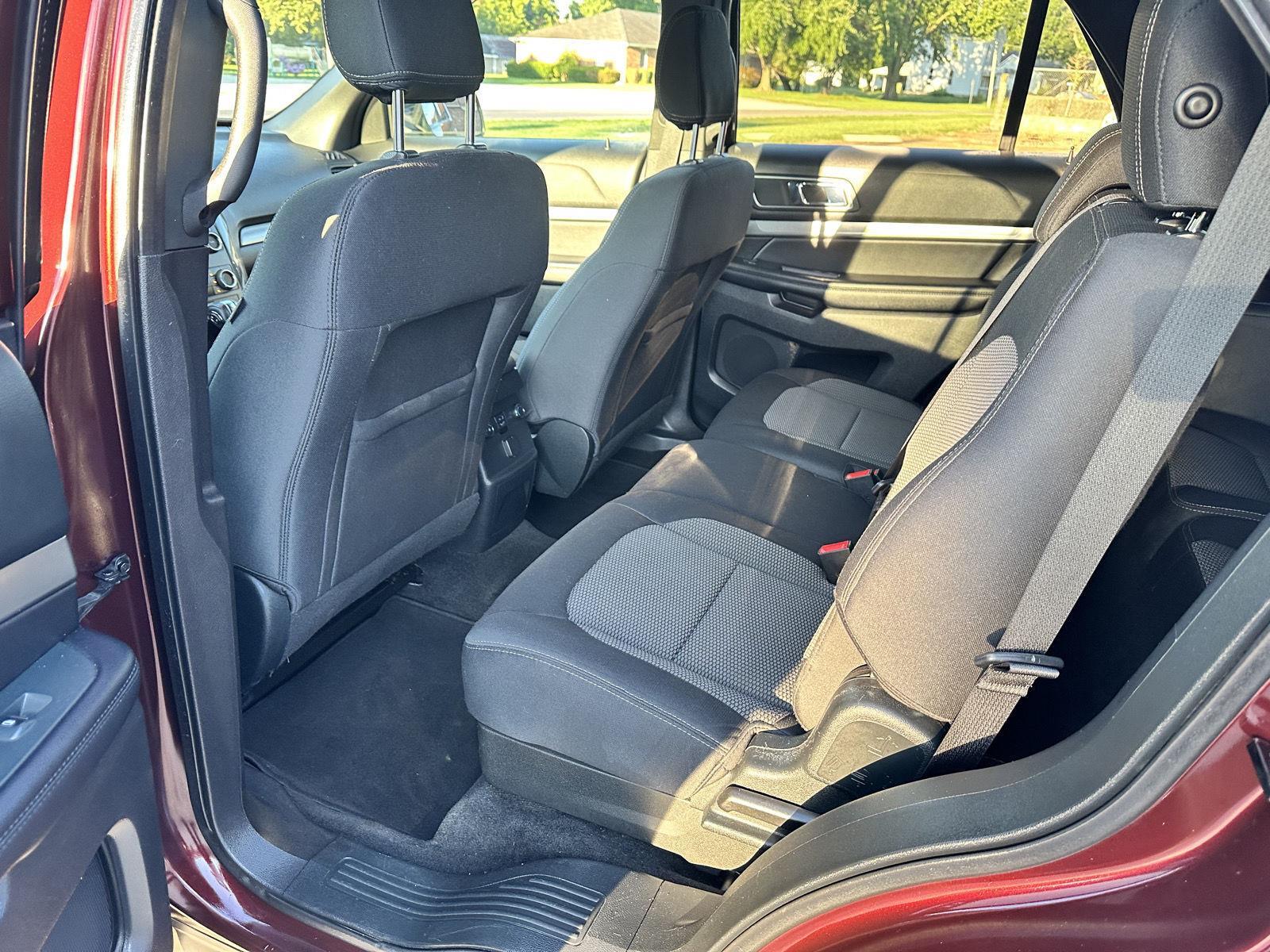 2018 Ford Explorer XLT photo 12
