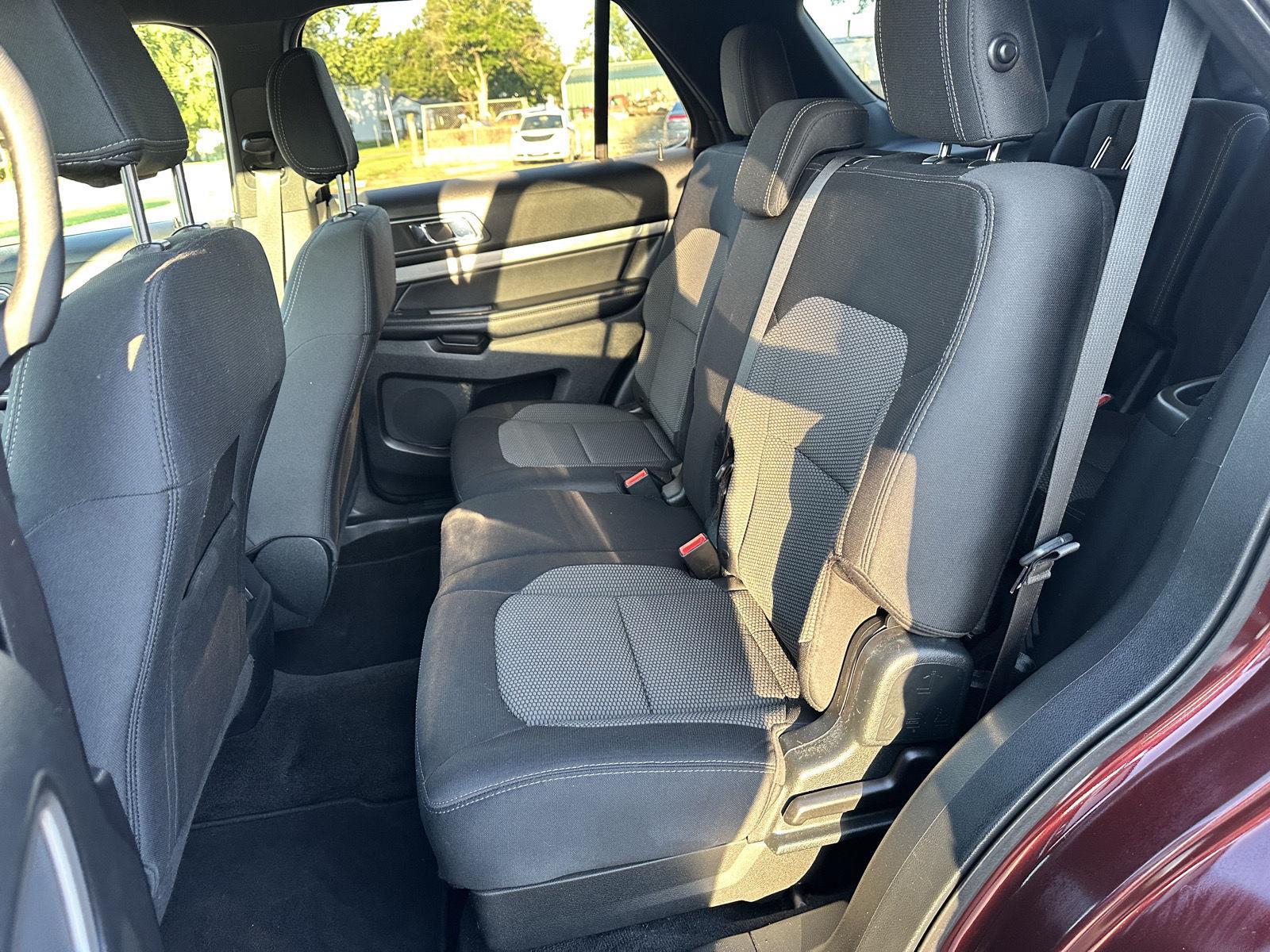 2018 Ford Explorer XLT photo 13