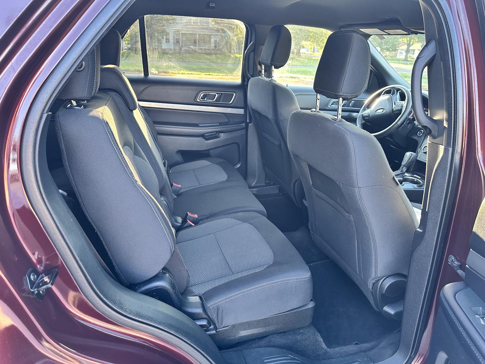 2018 Ford Explorer XLT photo 18