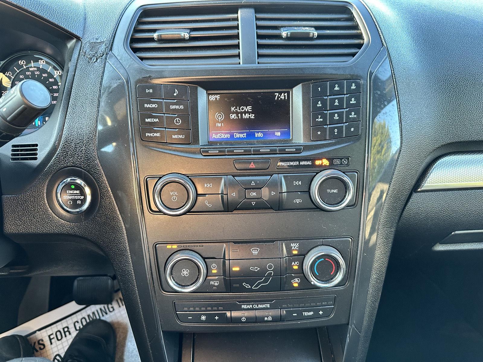 2018 Ford Explorer XLT photo 29