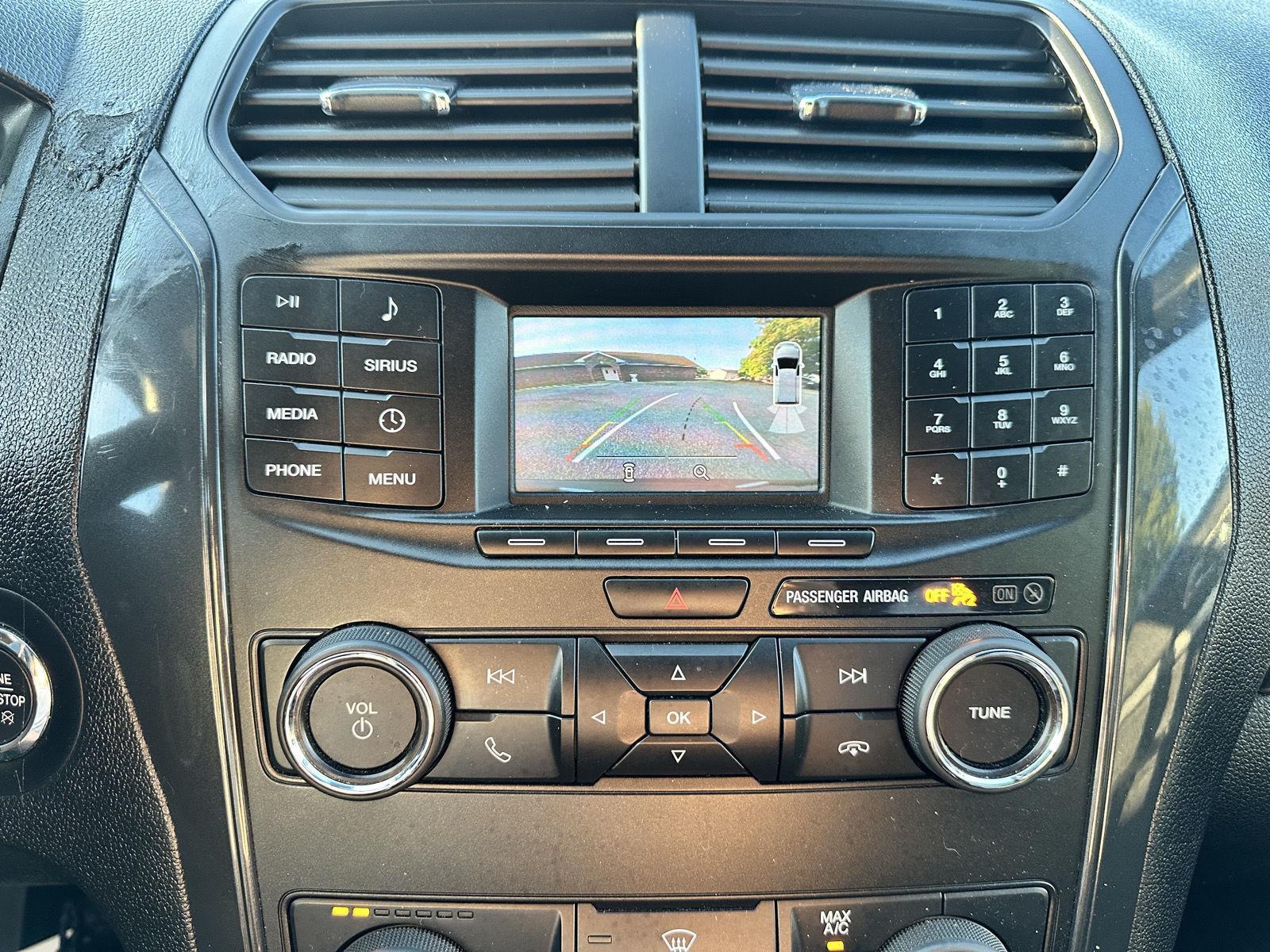 2018 Ford Explorer XLT photo 31