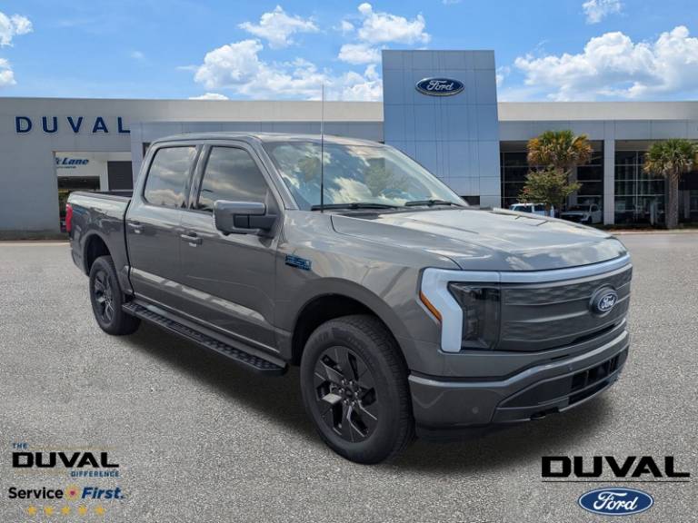 2025 Ford F-150 Lightning LARIAT