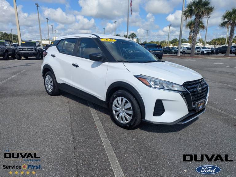 2023 Nissan Kicks S