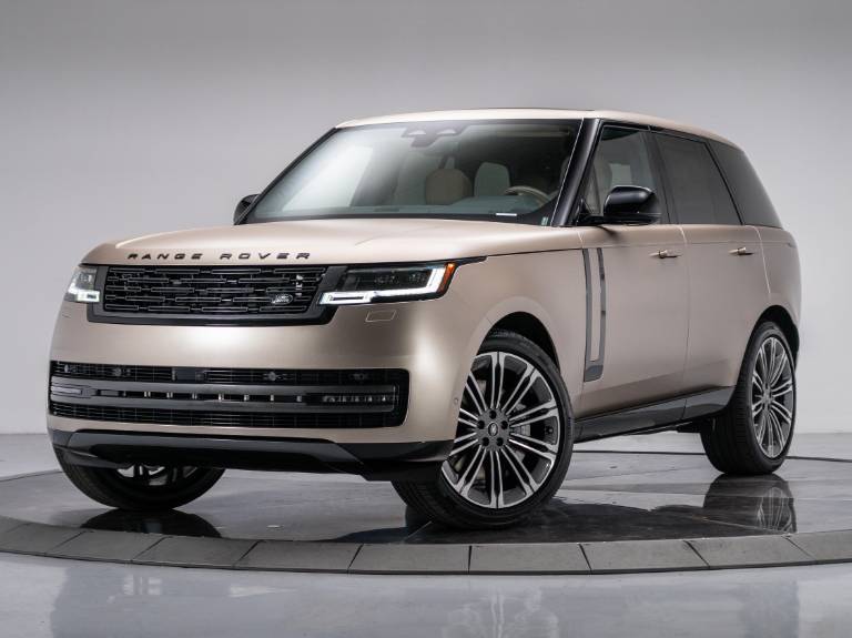 2025 Land Rover Range Rover P530 SE