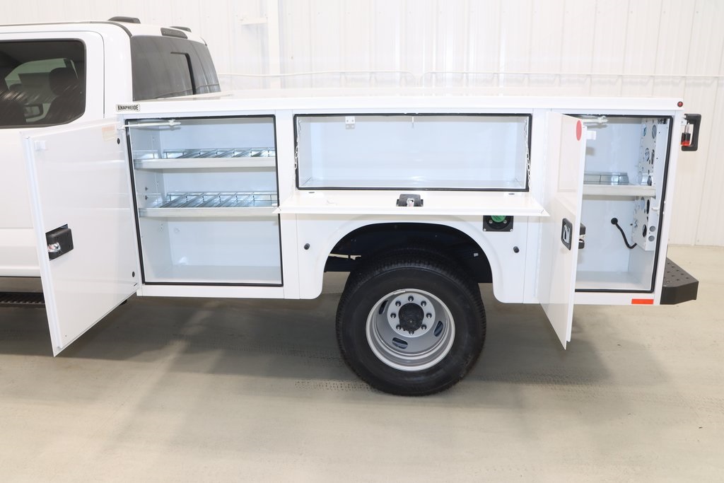 2024 Ford F-350 photo 6