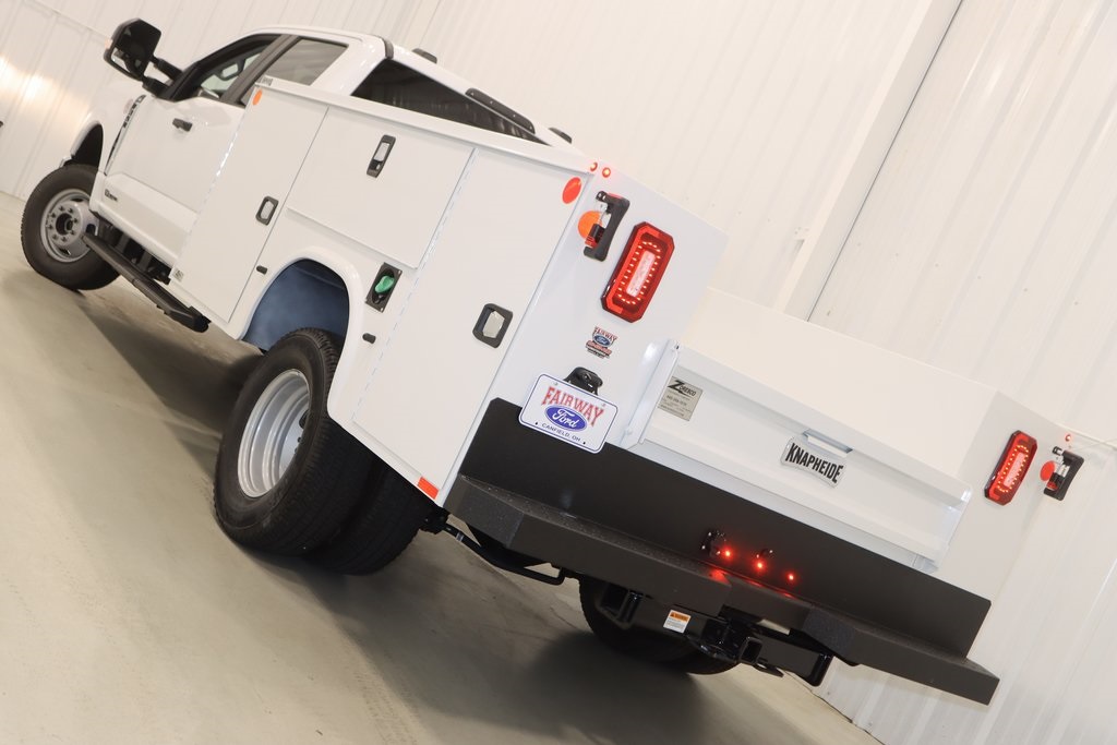 2024 Ford F-350 photo 25