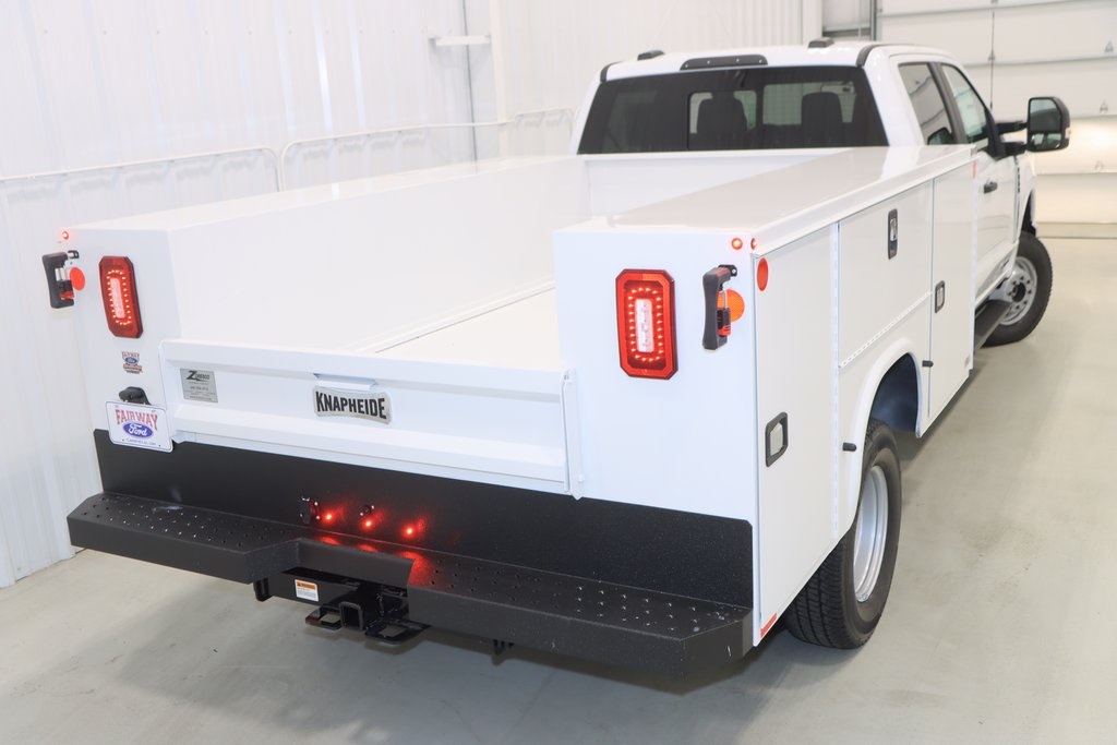 2024 Ford F-350 photo 29