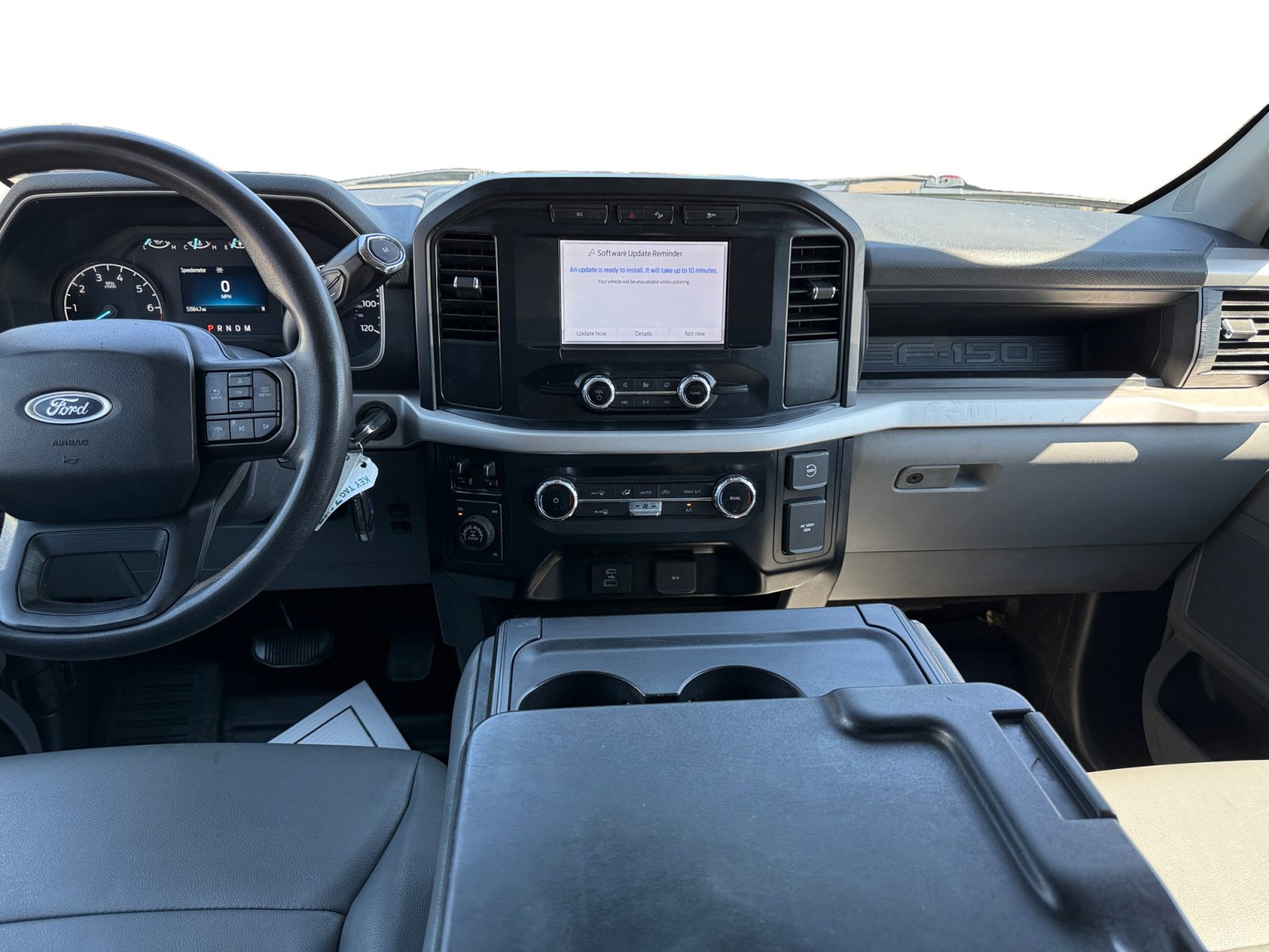 2022 Ford F-150 XL photo 11