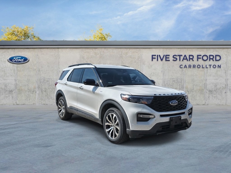 2022 Ford Explorer ST-Line