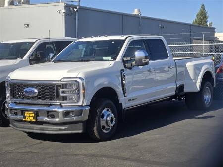 2025 Ford F-350SD LARIAT