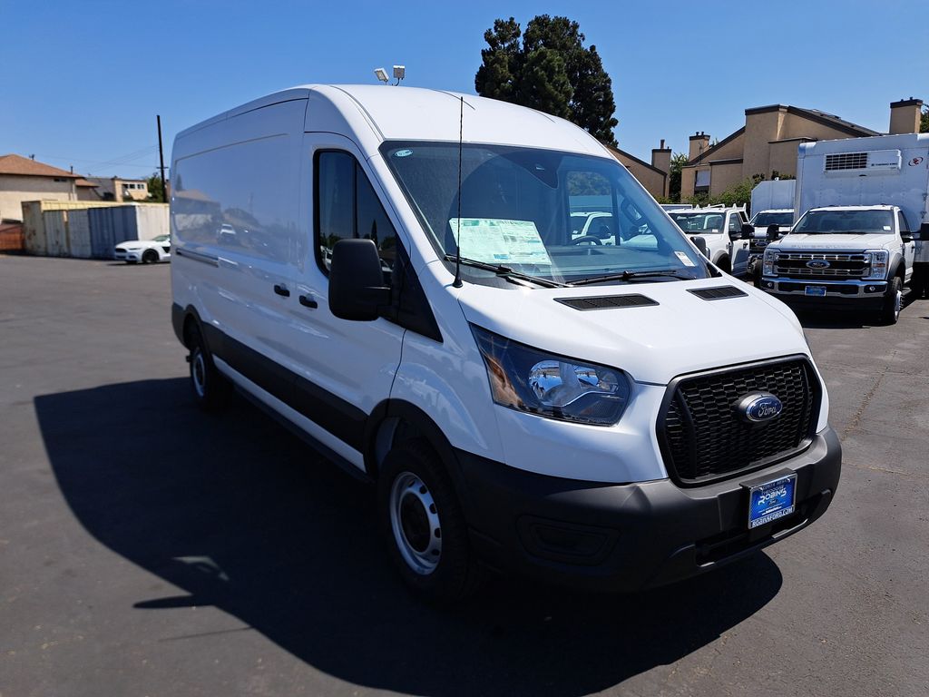 2025 Ford Transit photo 3