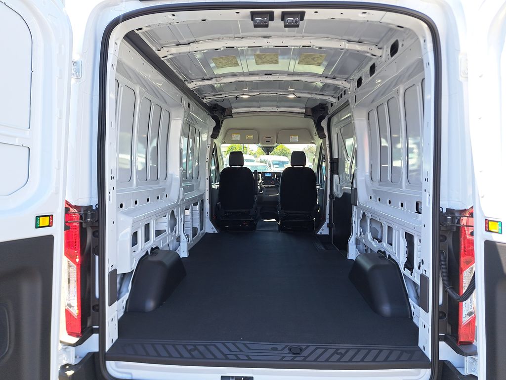 2025 Ford Transit photo 6