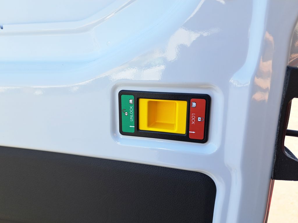 2025 Ford Transit photo 8