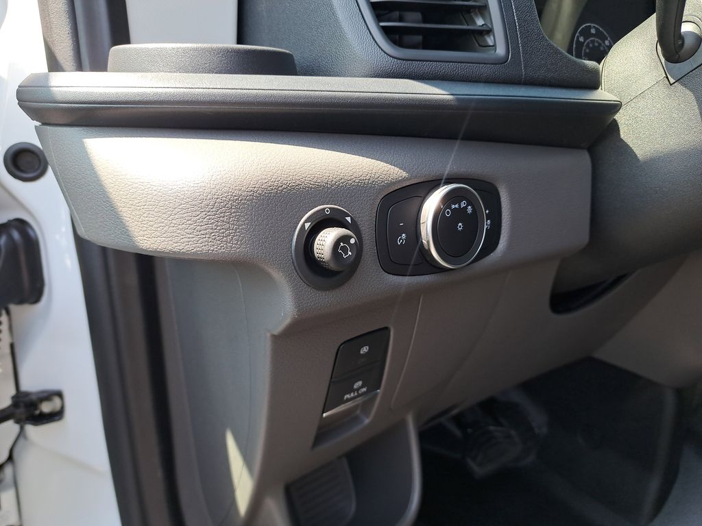 2025 Ford Transit photo 15