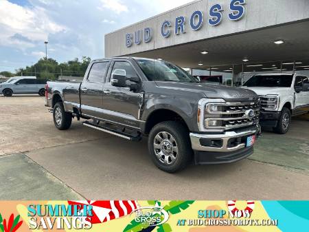 2025 Ford Super Duty F-350 SRW LARIAT