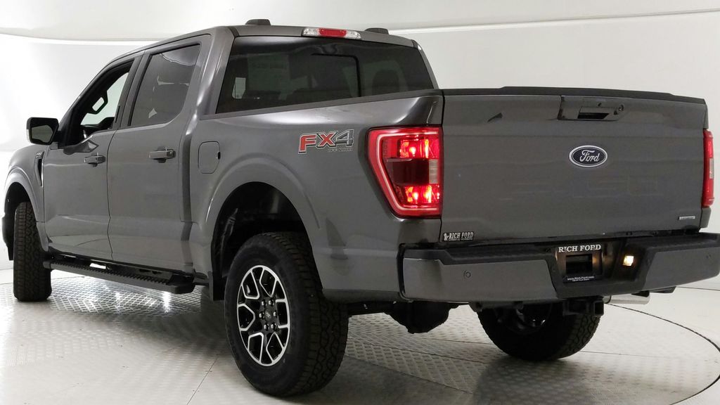 2022 Ford F-150 XLT photo 4