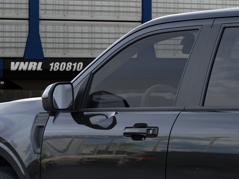 2025 Ford Maverick photo 16