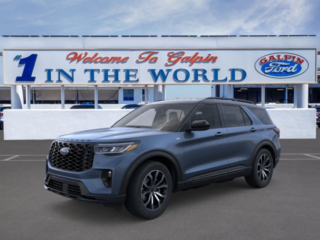 2025 Ford Explorer ST Line