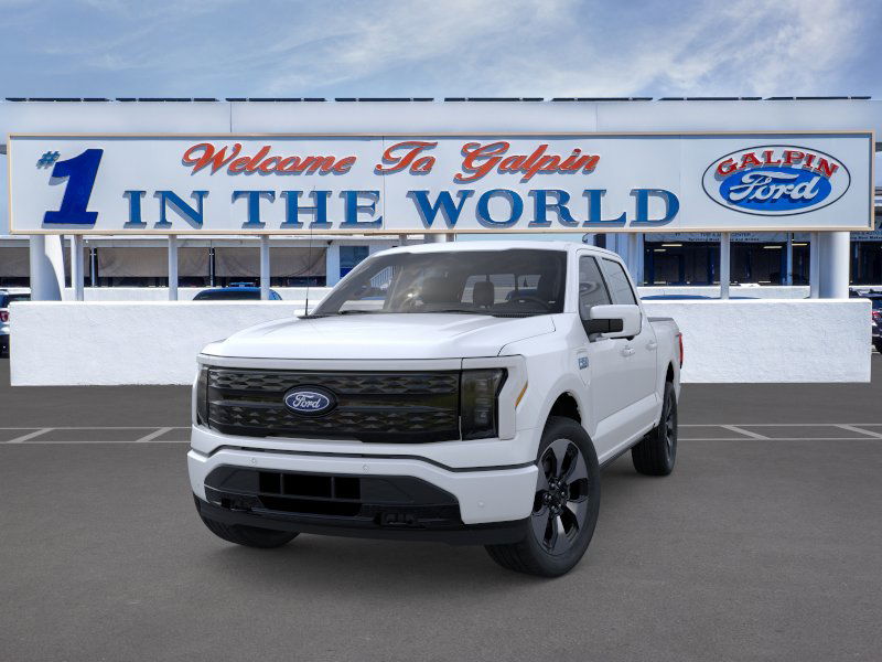 2025 Ford F-150 Lightning Platinum photo 5
