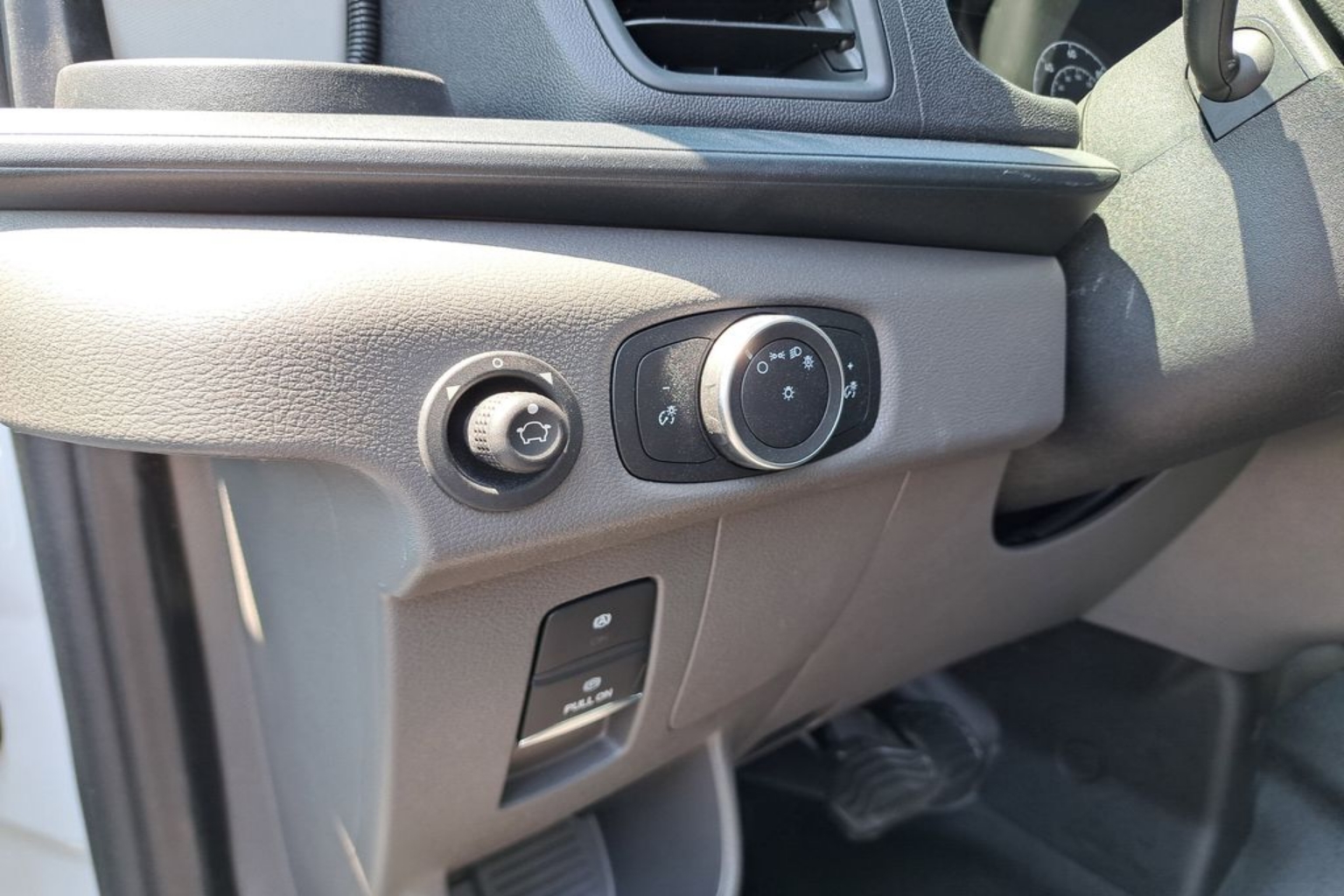 2025 Ford Transit Van Base - Photo 20