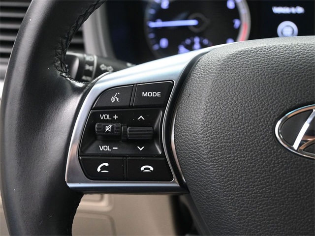 2018 Hyundai Sonata SEL photo 2