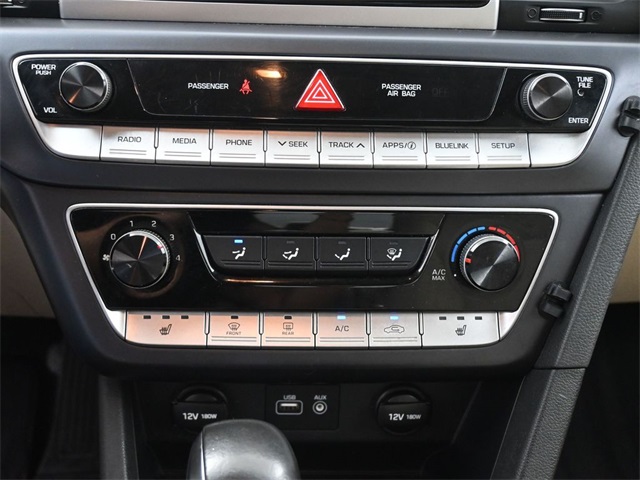 2018 Hyundai Sonata SEL photo 3
